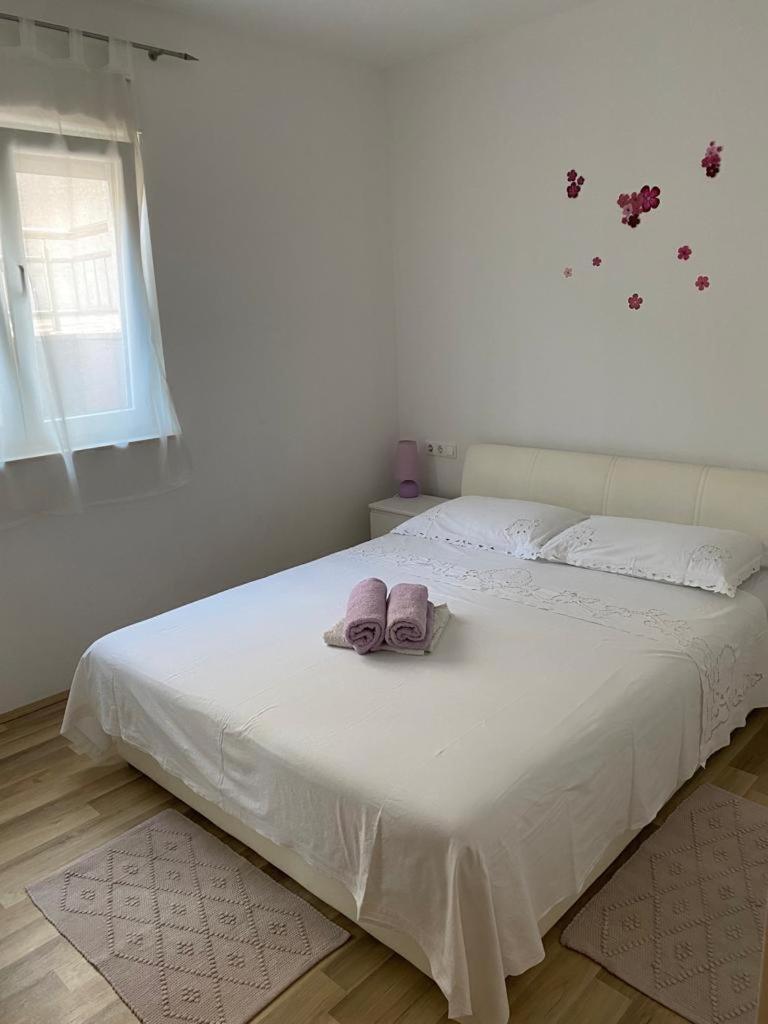 Dina Apartment Trogir Exterior photo